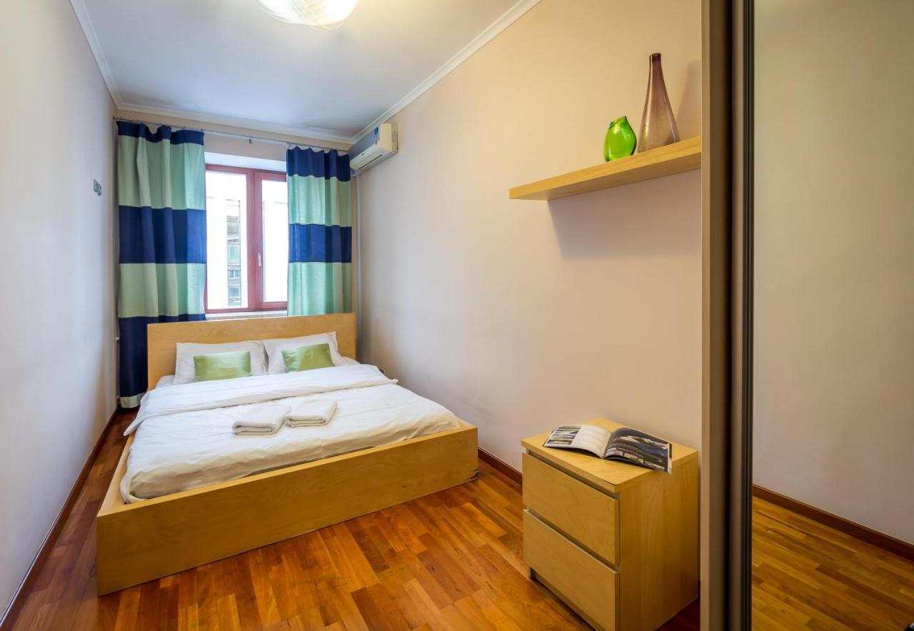 Apartment On Triokhsviatytelska 키예프 외부 사진