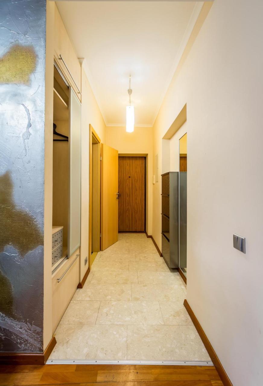 Apartment On Triokhsviatytelska 키예프 외부 사진